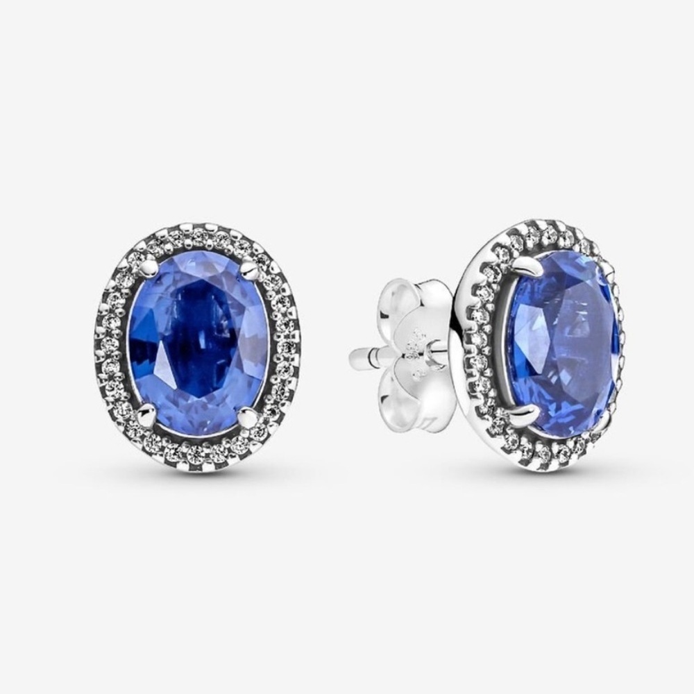 Pandora Sparkling Statement Halo Stud Earrings 925
Timeless collection
NEW